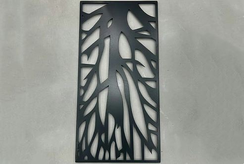 Scáileáin Gairdín Miotail